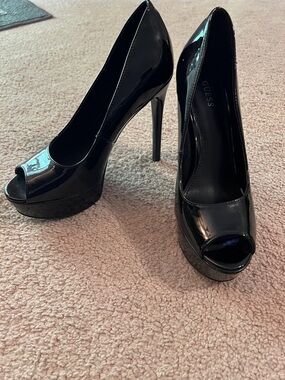 Guess Black Patent Leather Peep-Toe Platform Heels